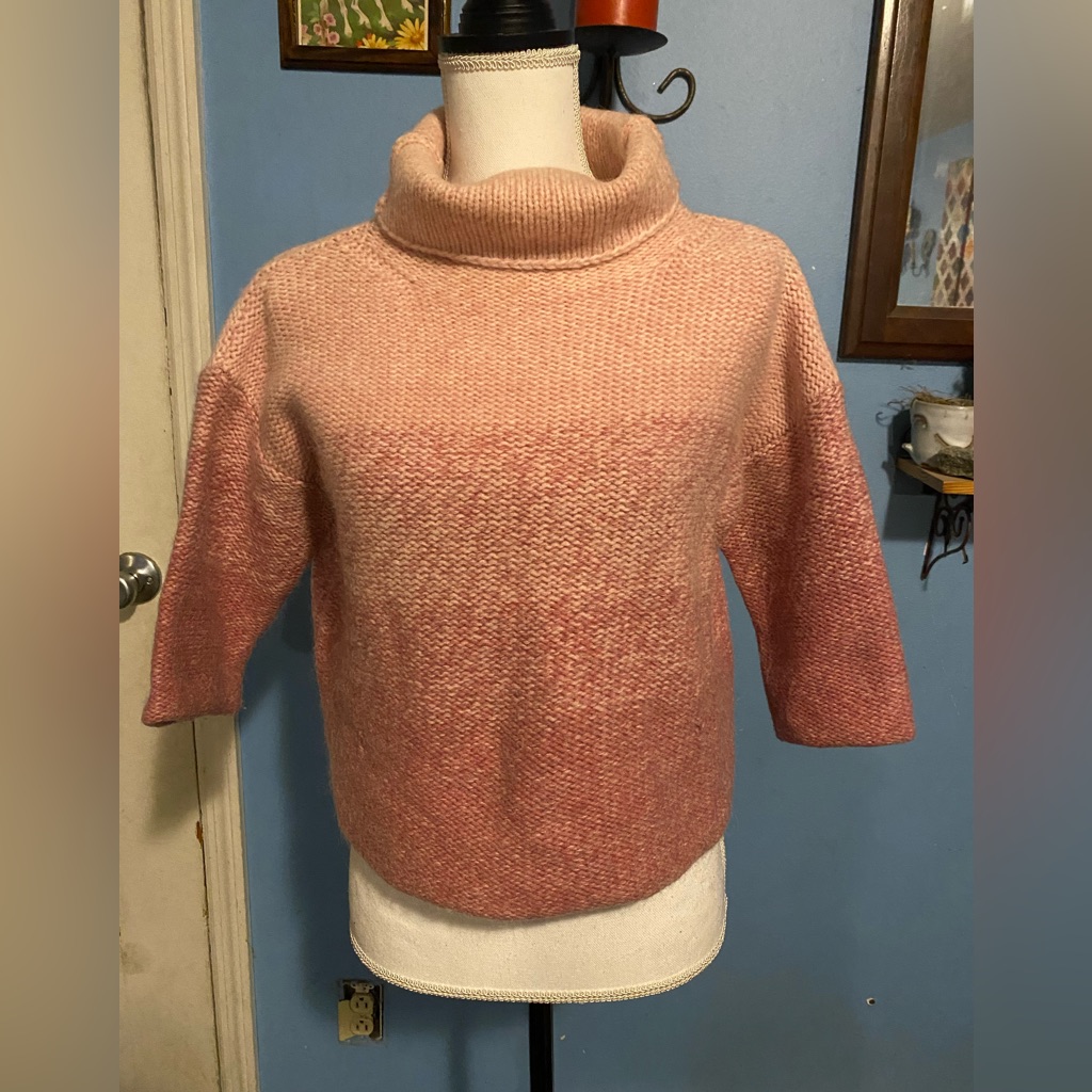 Moda International (Victoria’s Secret) Pink, Wool Blend, Sweater